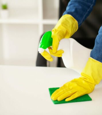 business and office cleaning services 768x512 1